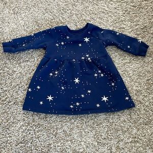 Hanna Andersson Silver Stardust on Navy 12-18 Month Long Sleeve Dress